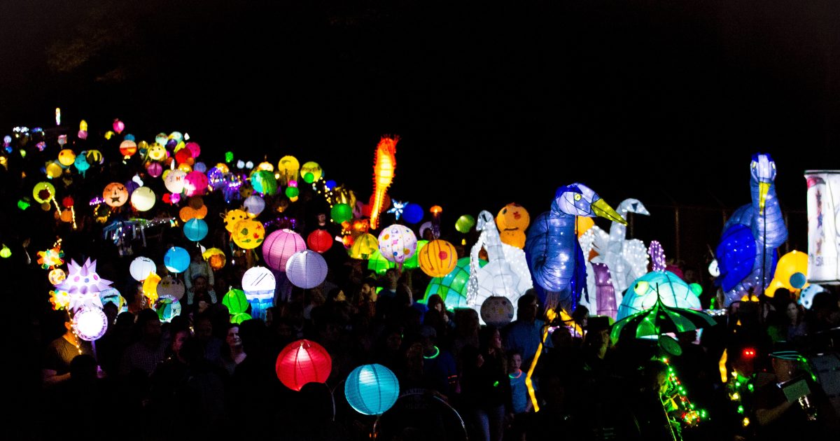 Sandy Springs Lantern Parade | Find Route and Event Details